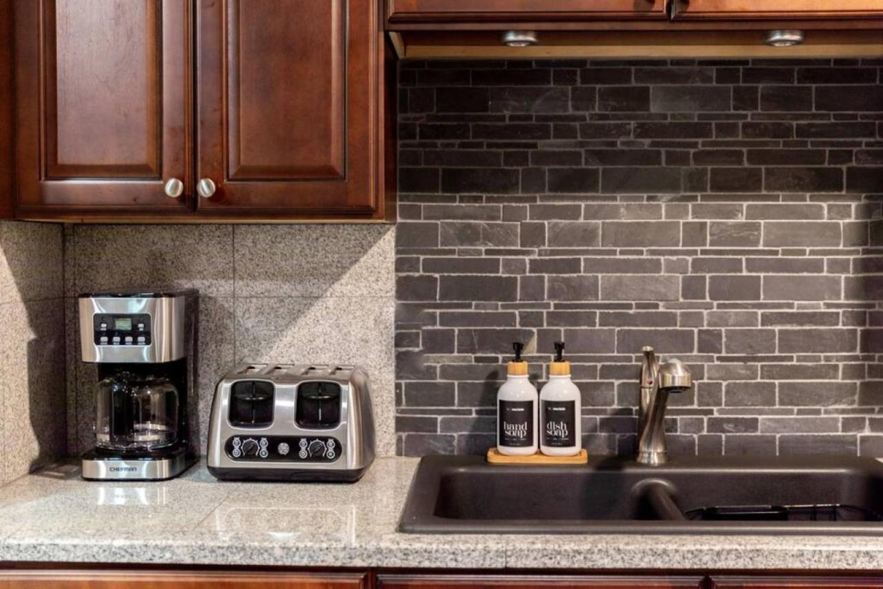 Downtown Nashville Condo, Walk To Broadway With Free Parking Εξωτερικό φωτογραφία